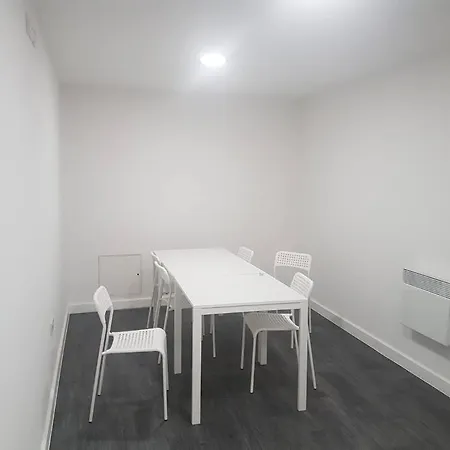 Apartment Cheap And Cheerful In Bradford Bradford (West Yorkshire)